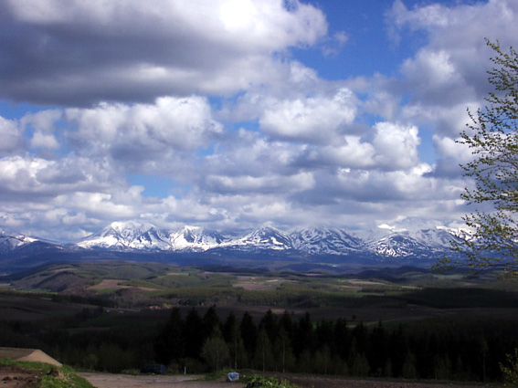 ���A������Ɖ_�������������ȁH�R����������茩���邩���I